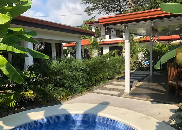 Lodge Good Life