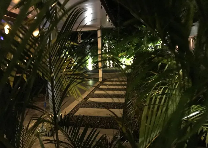 Lodge Good Life *